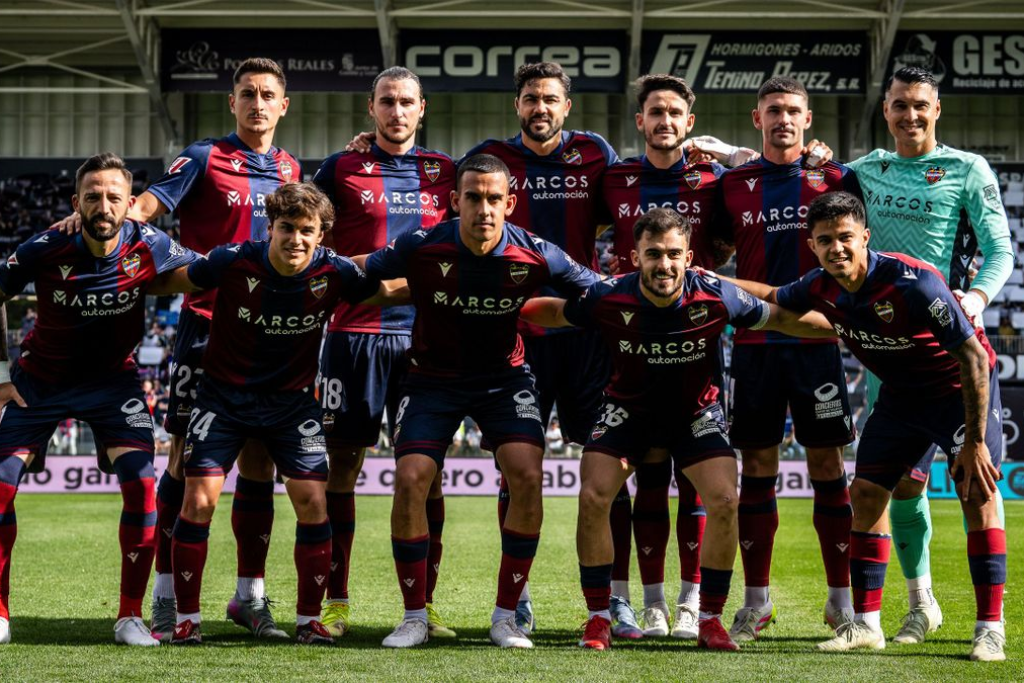 El Levante asciende a Primera División con una remontada épica ante el Burgos